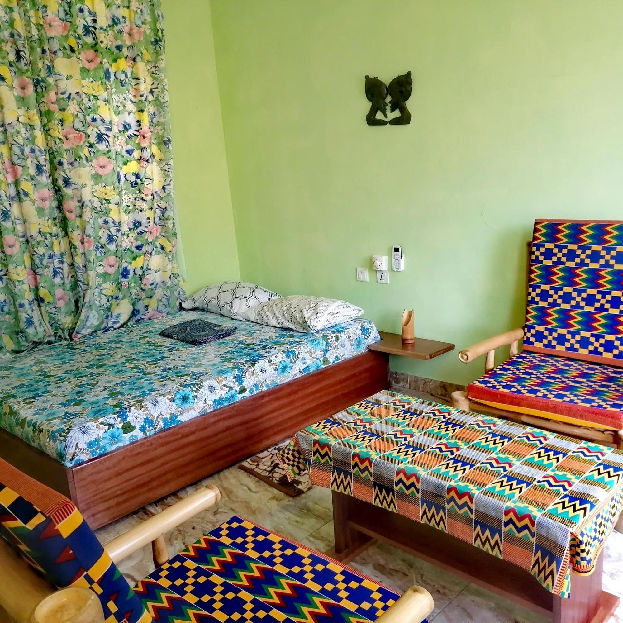 Scorpion Hill Lodge Busua Rom bilde